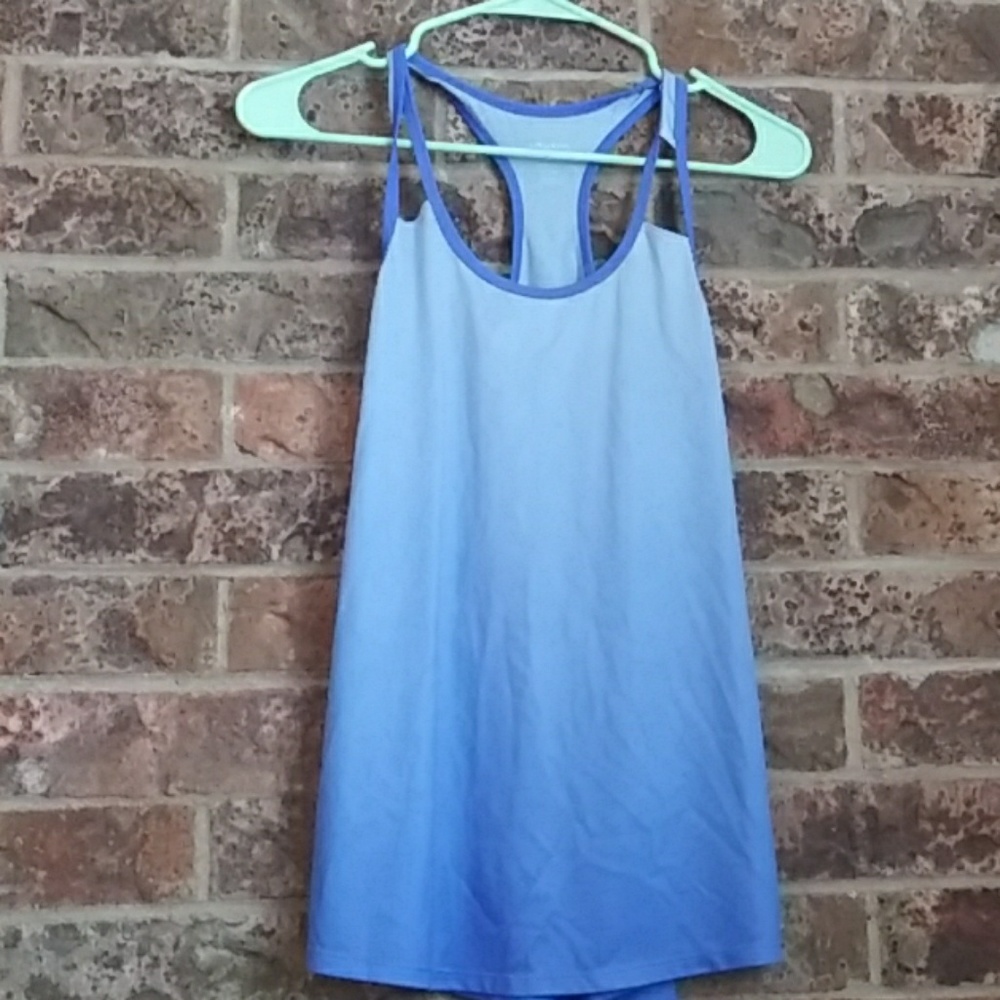 Workout tank top